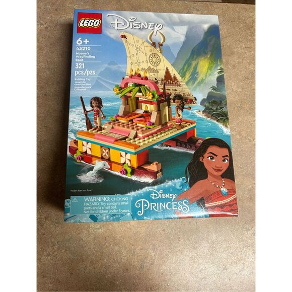 Lego Disney Moana’s Wayfinding Boat - Picture 1 of 2